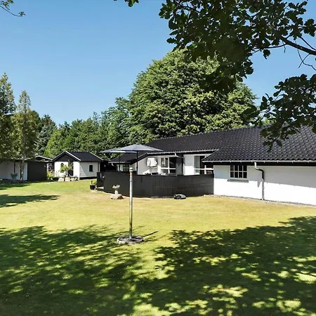 Ha415-hals-knudshoved-10 Nyaraló Hals